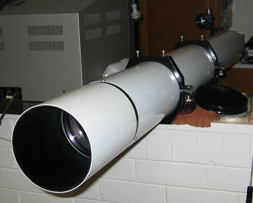 Astro-Physics_APO_D152mm_F12_f1828mm_01.jpg