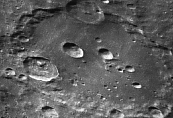 Object_20111008_1307_05_moon_FLAT_1x1__20111008_1307_05.827.jpg