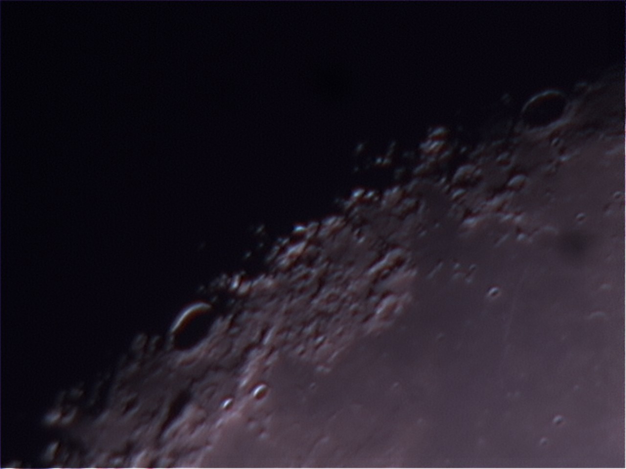 MOON1-a.jpg