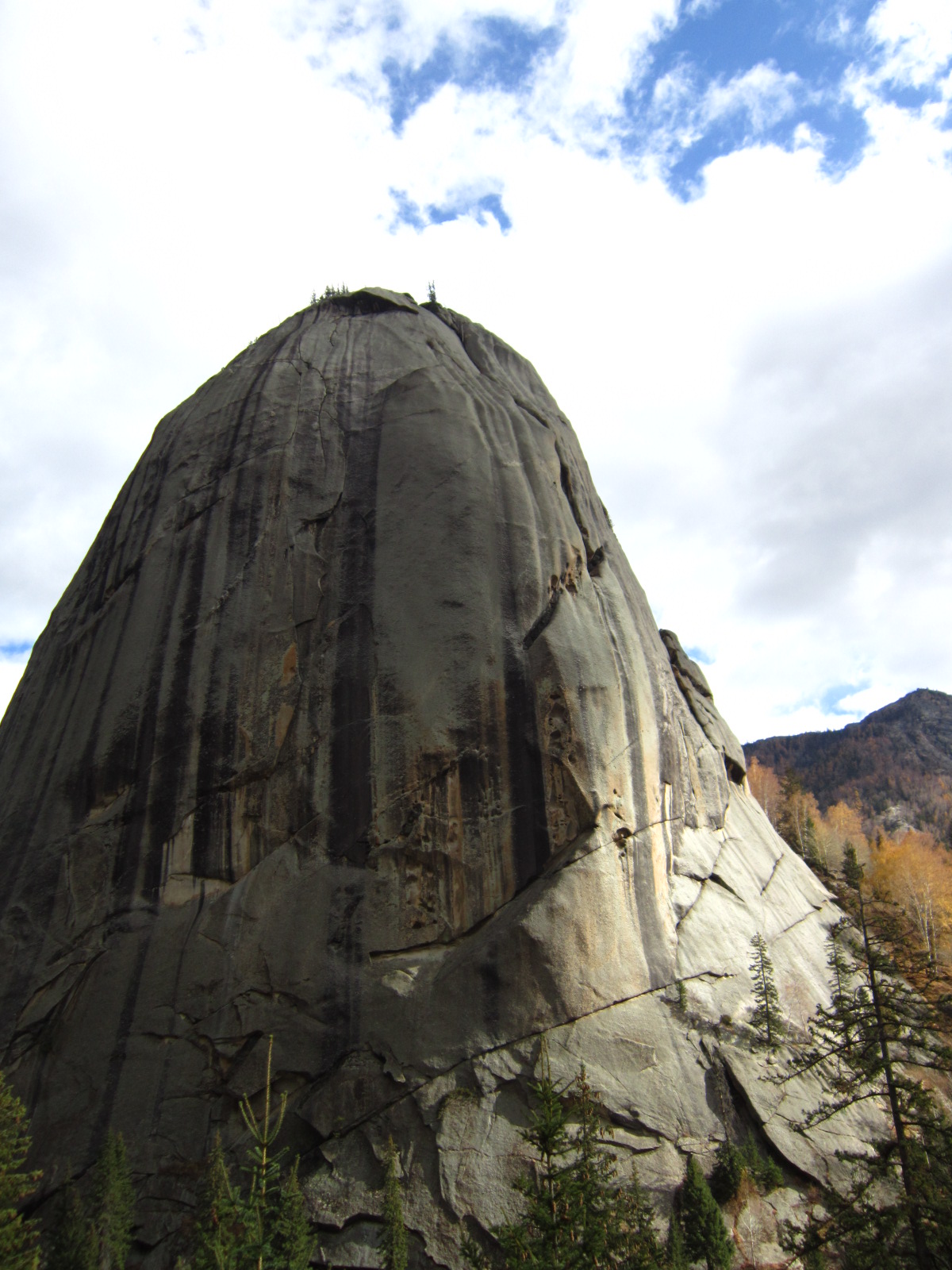 1007可可托海 神钟山.JPG