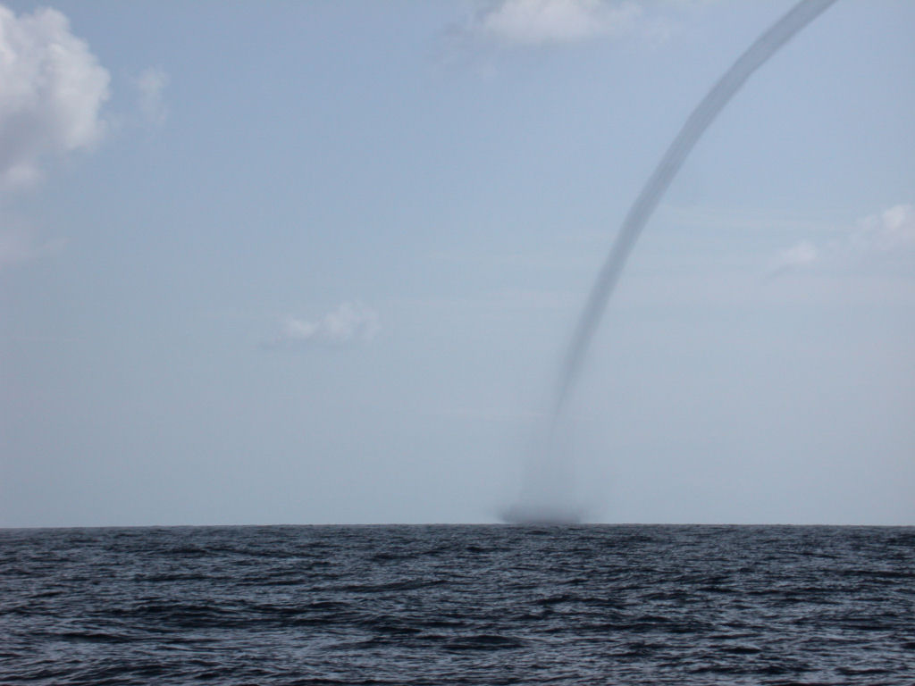 WaterSpout05.jpg