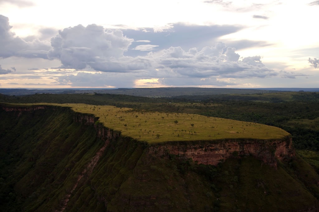 Chapada dos Guimaraes, Mato Grosso, Brazil.jpg