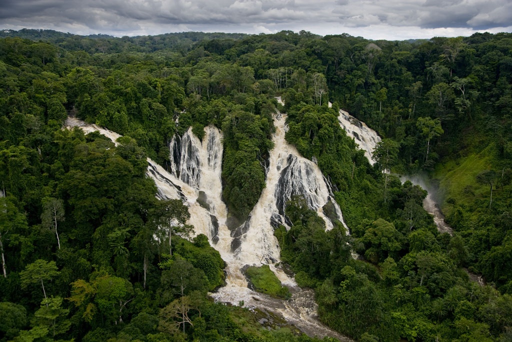 Djidji waterfalls, Ivindo National Park, Ogooué-Ivindo province, Gabon.jpg