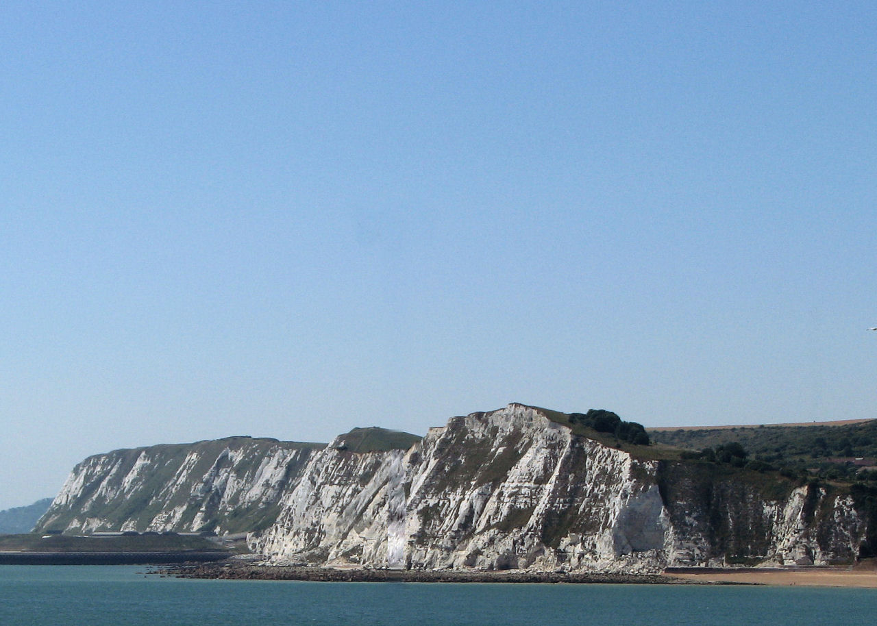 003 Dover - White Cliffs.JPG