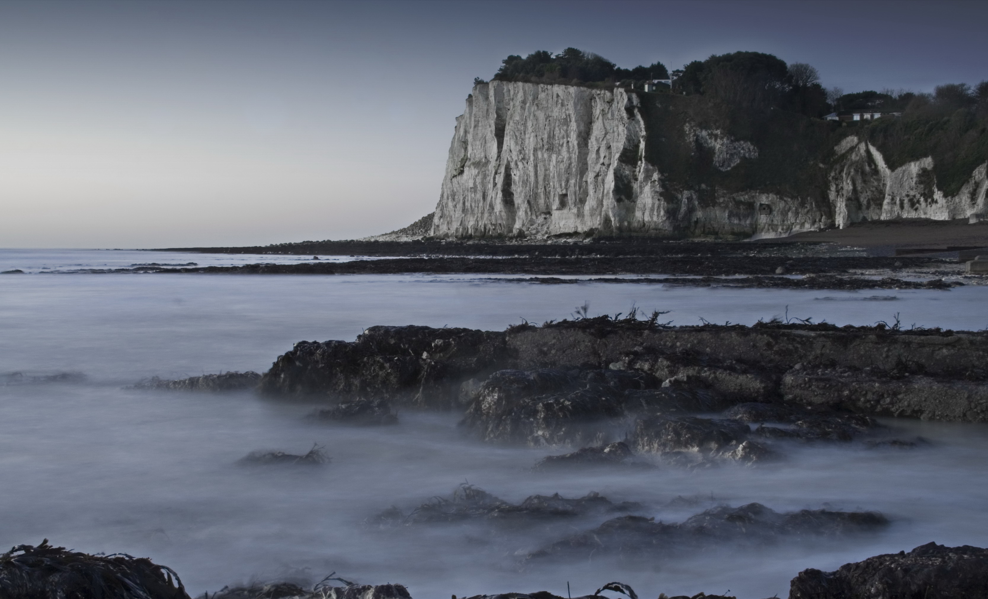 The_Cliffs_of_Dover_by_Adrian87.jpg