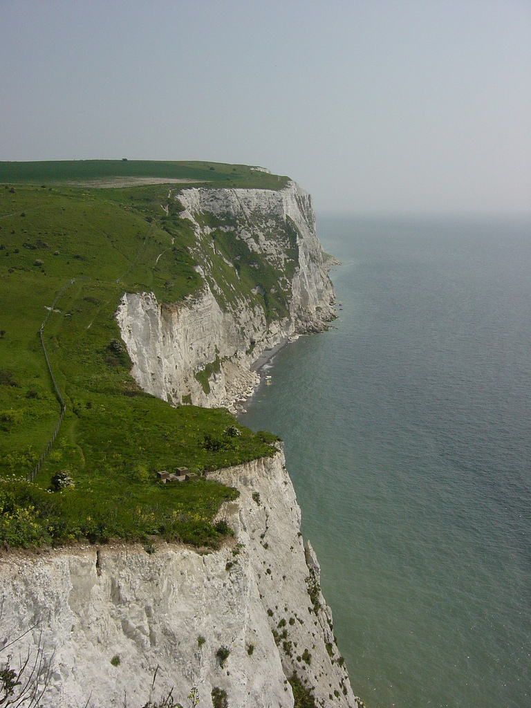 White_Cliffs,_Dover.jpg