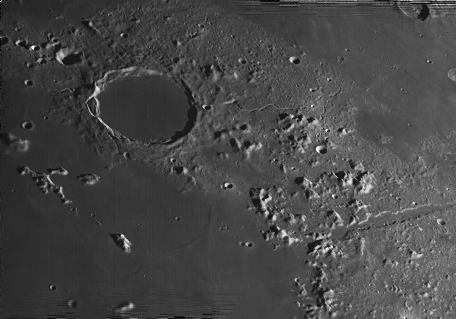 月亮 20120401 01 Plato.jpg