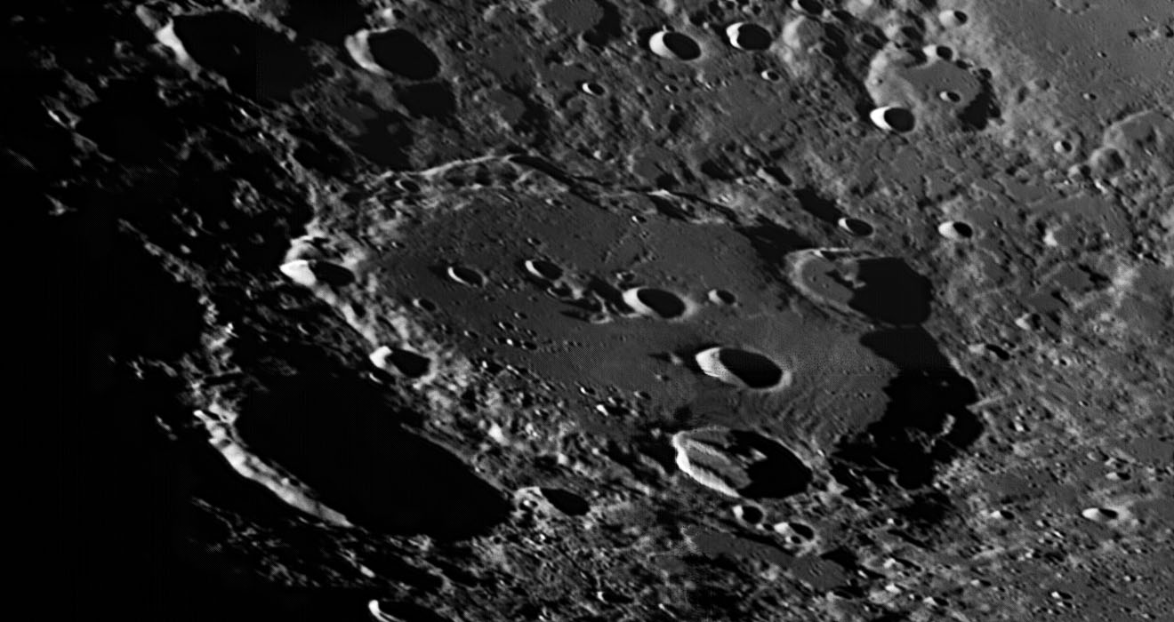 月亮 20120401 03 Clavius.jpg