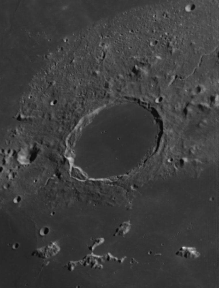 月面 20120402 05 Plato Old.jpg