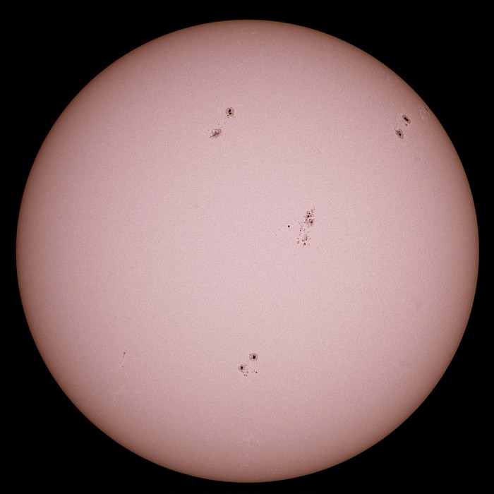 Sun0_700.jpg