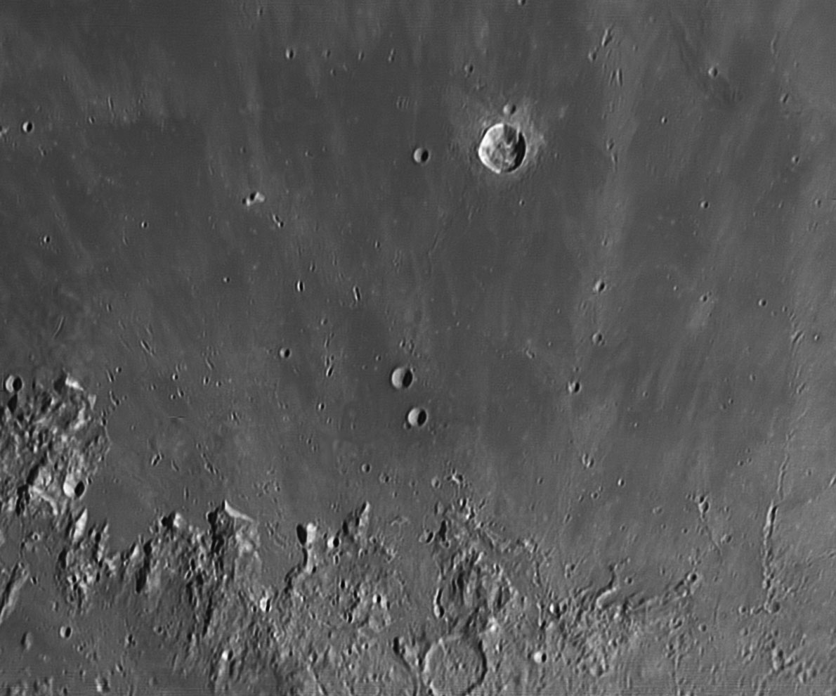 月面 20120502 02 Pytheas.jpg