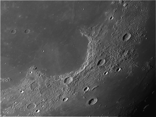 月亮1-10 2012-5-3 21_05_06.jpg