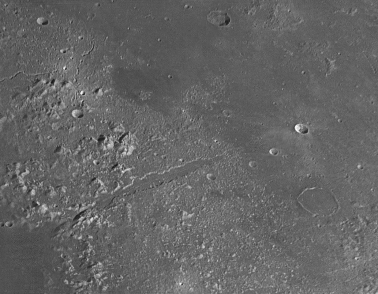 月面 20120502 10 Vallis Alpes.jpg