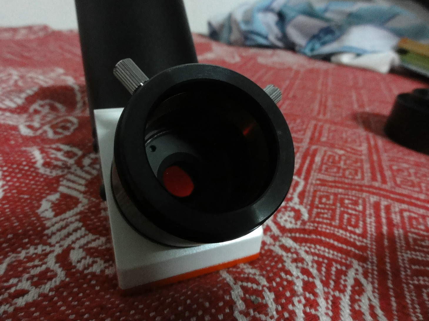 红色的.JPG