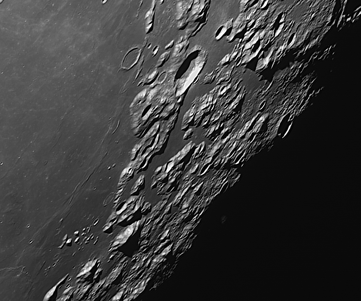 月亮20120605 24 危海东北.jpg
