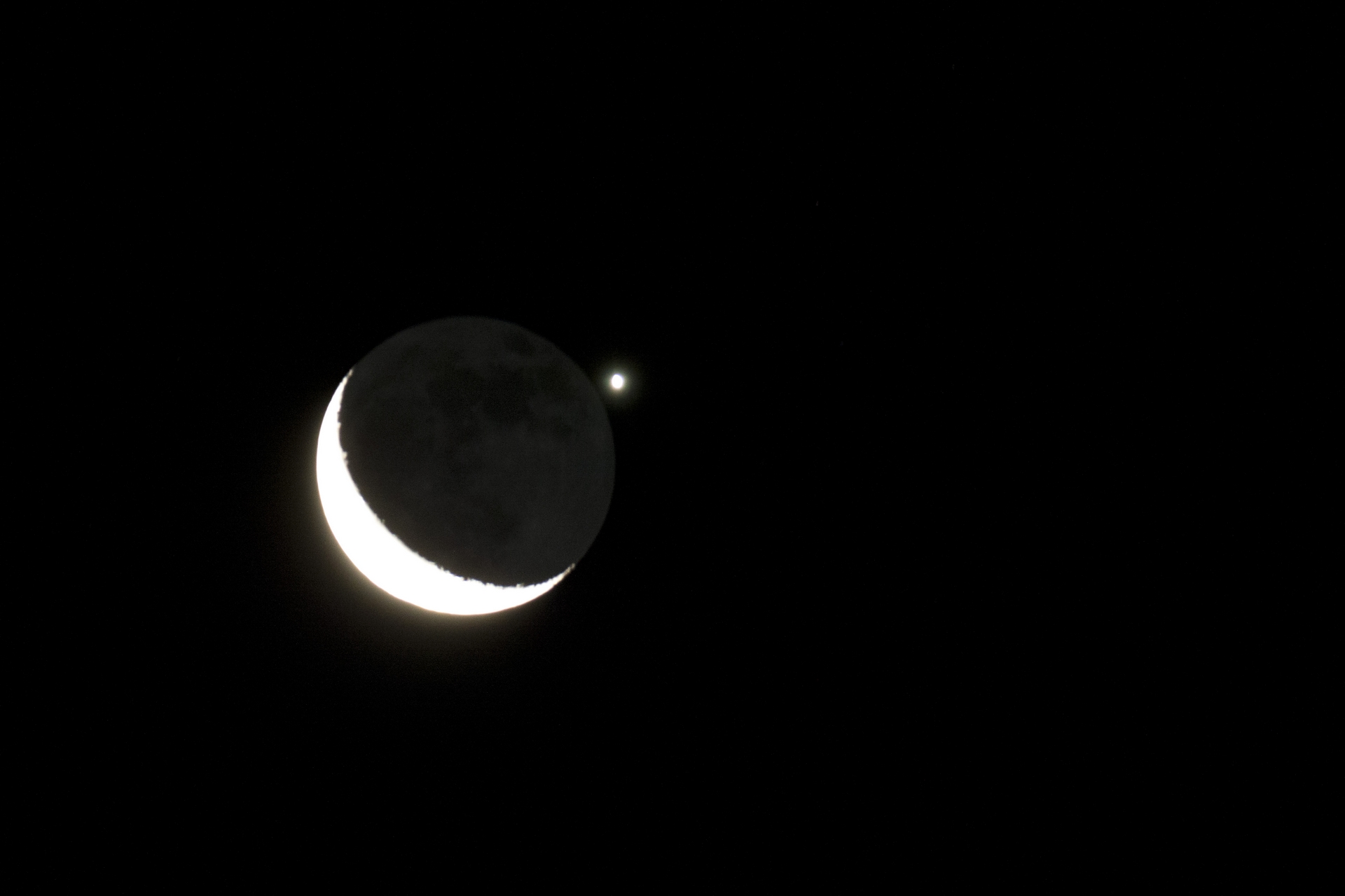 lunar occultation of venus-2.jpg