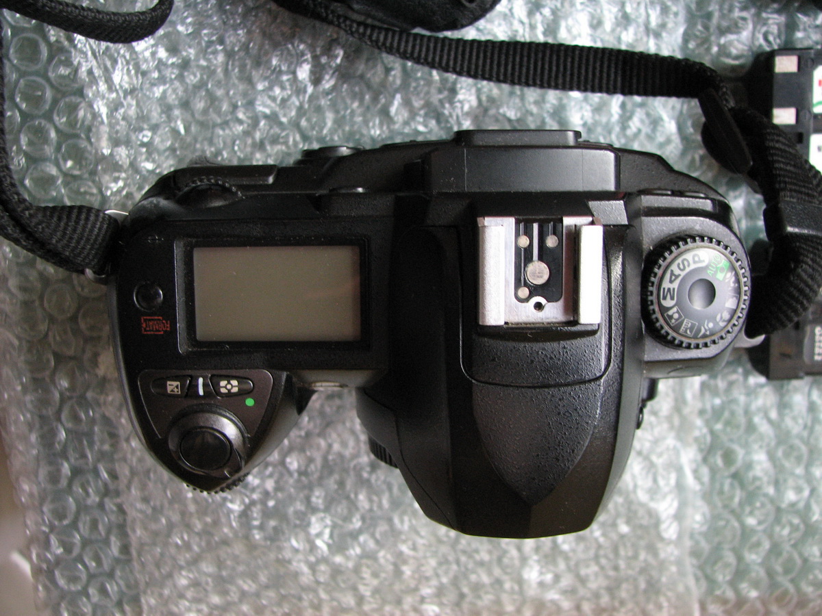 D70s-2.jpg