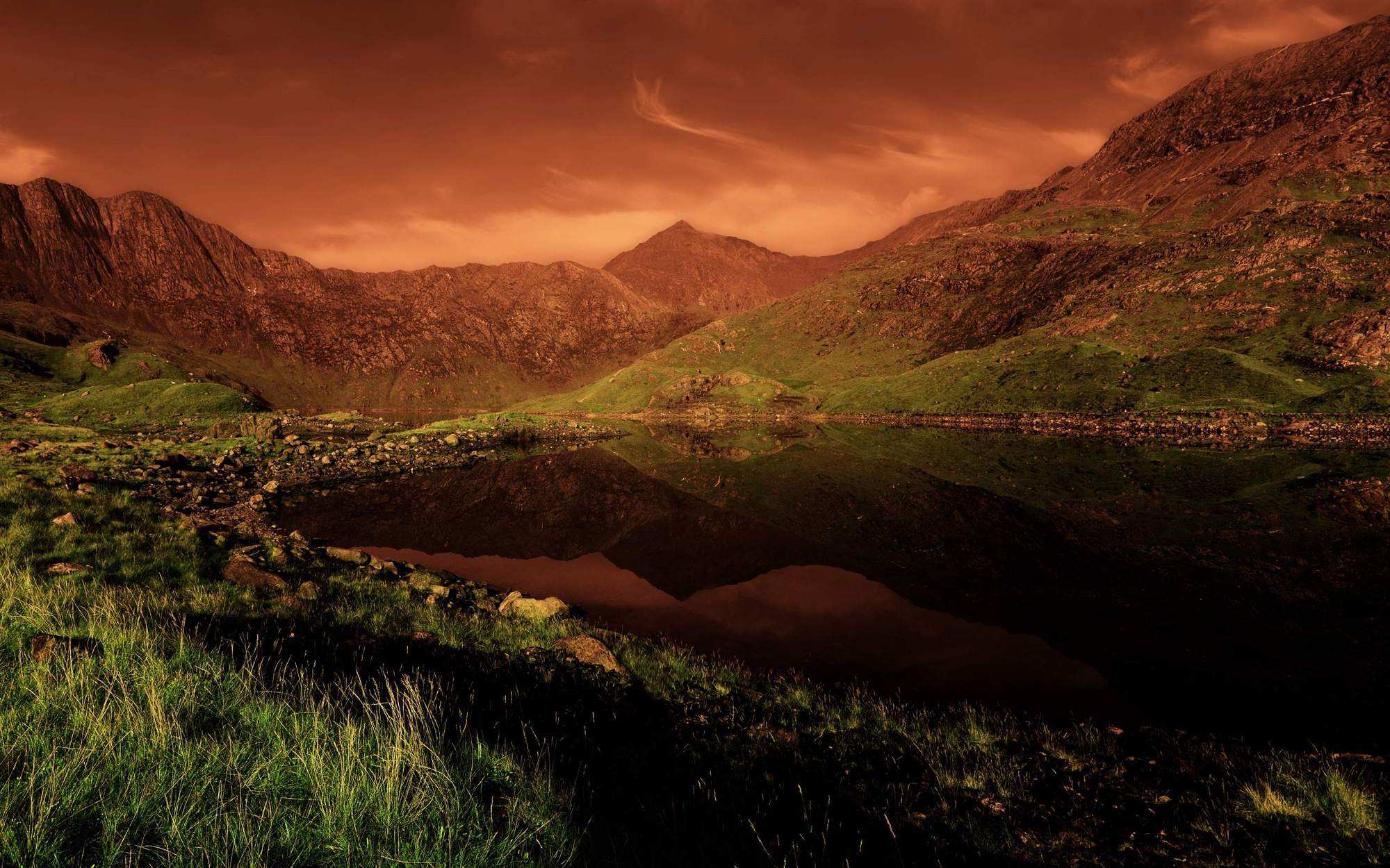Mount_Snowdon,_Wales_by_Adam_Vellender.jpg