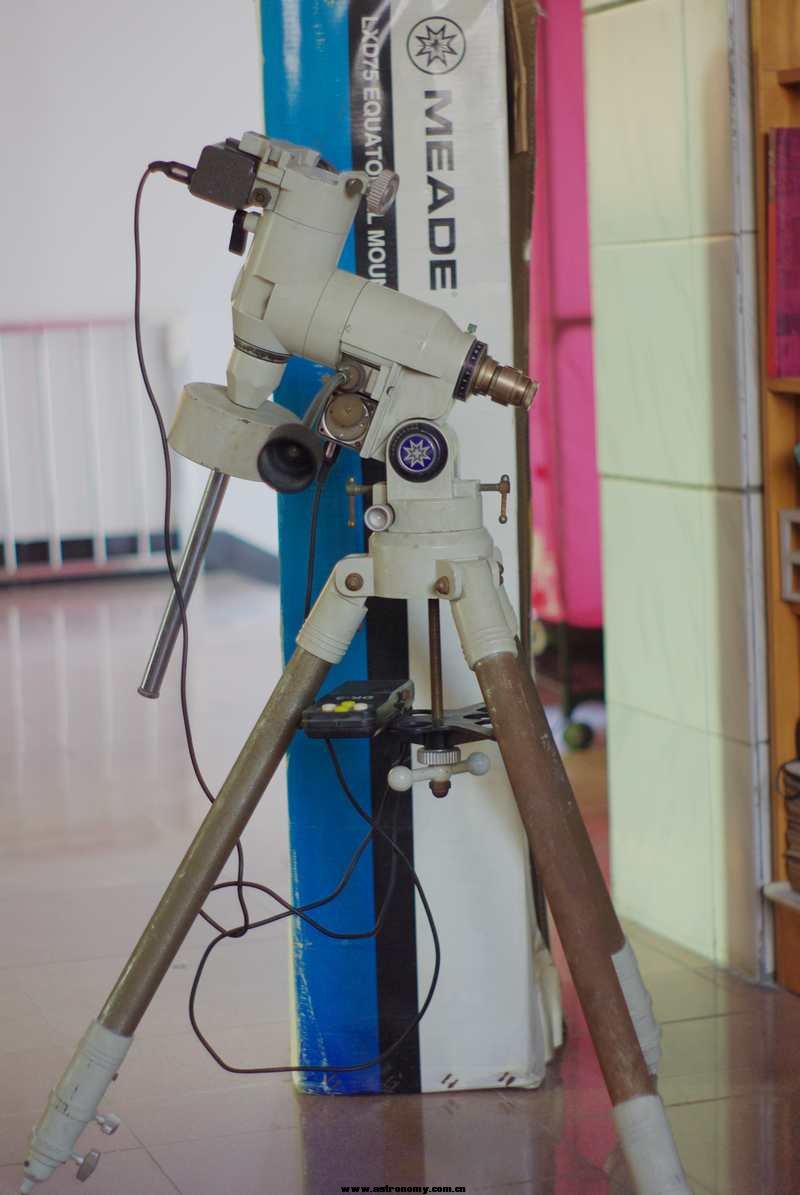 lxd7502.jpg