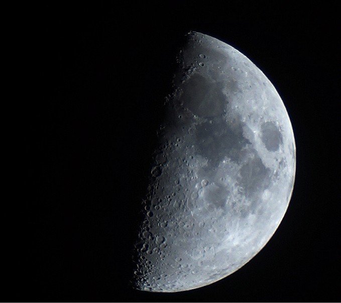 MOON.jpg