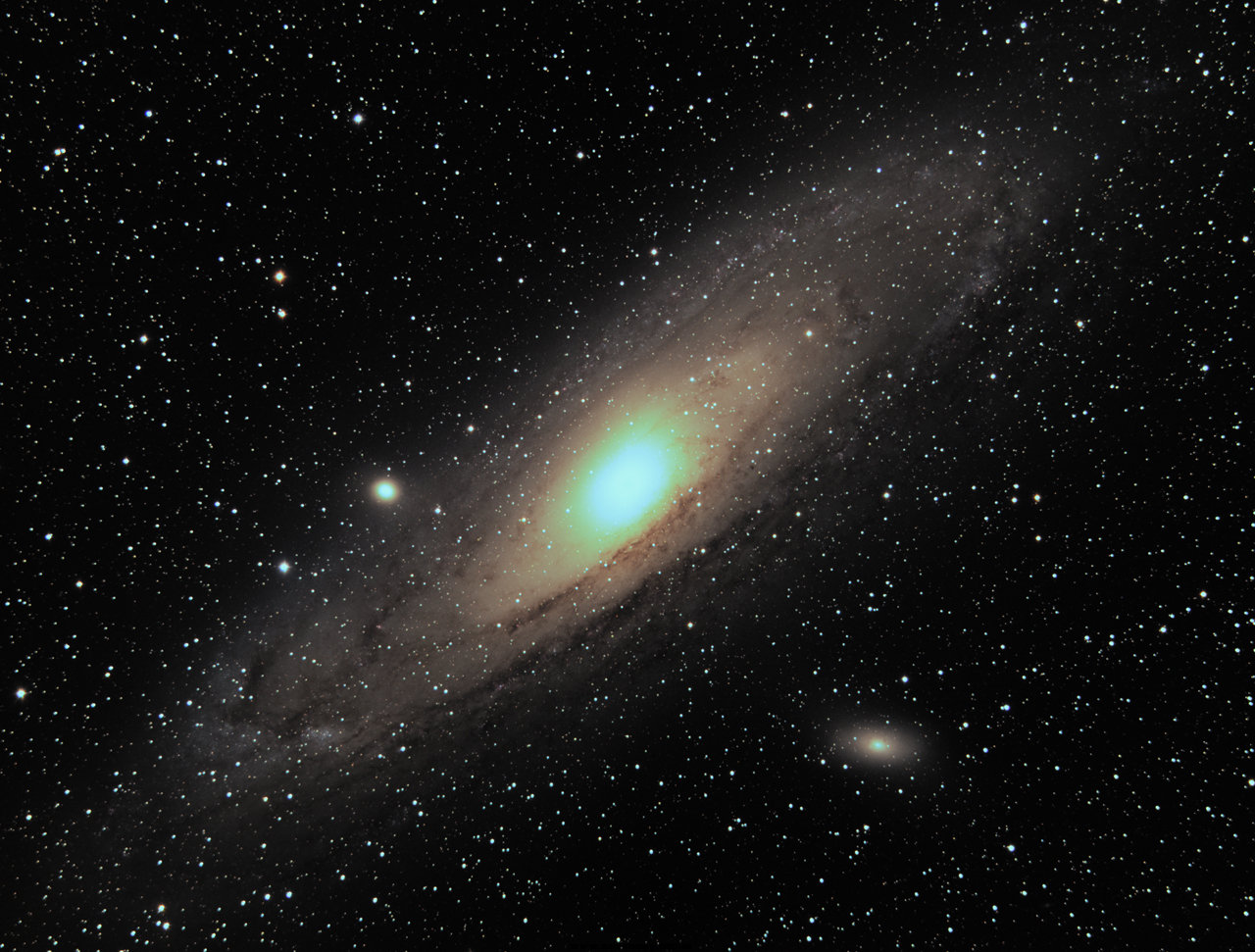 M31_ST8300M