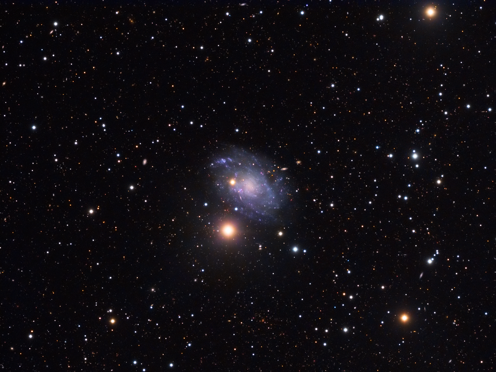 NGC45 鲸鱼座螺旋星系