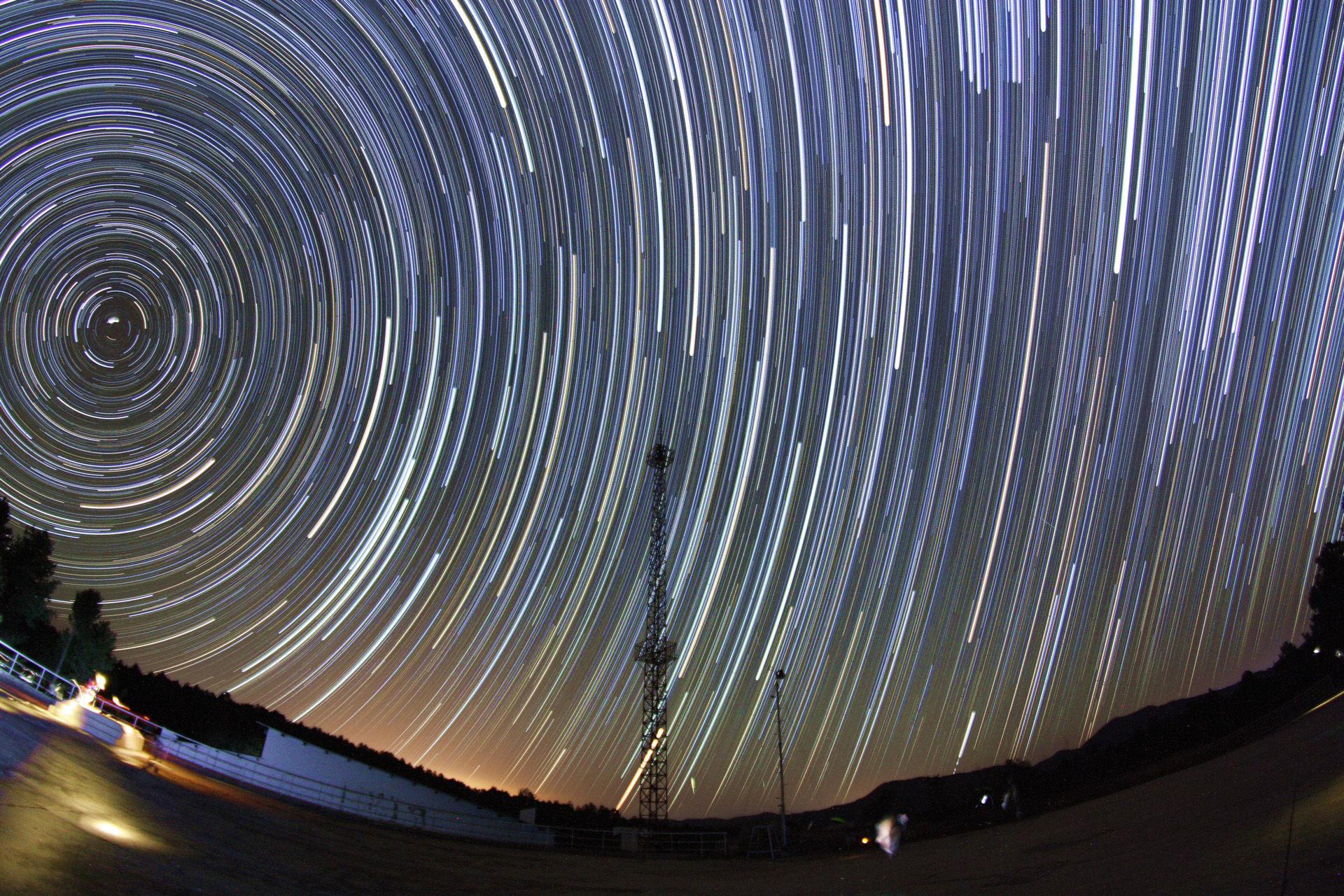 450D-2012-12-14-part2-Startrails-upload.jpg