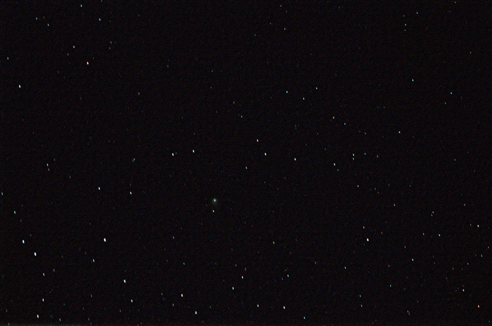 Robson-Hahn-C-2011-L4-Panstarrs-8x60-small_1358265818.jpg