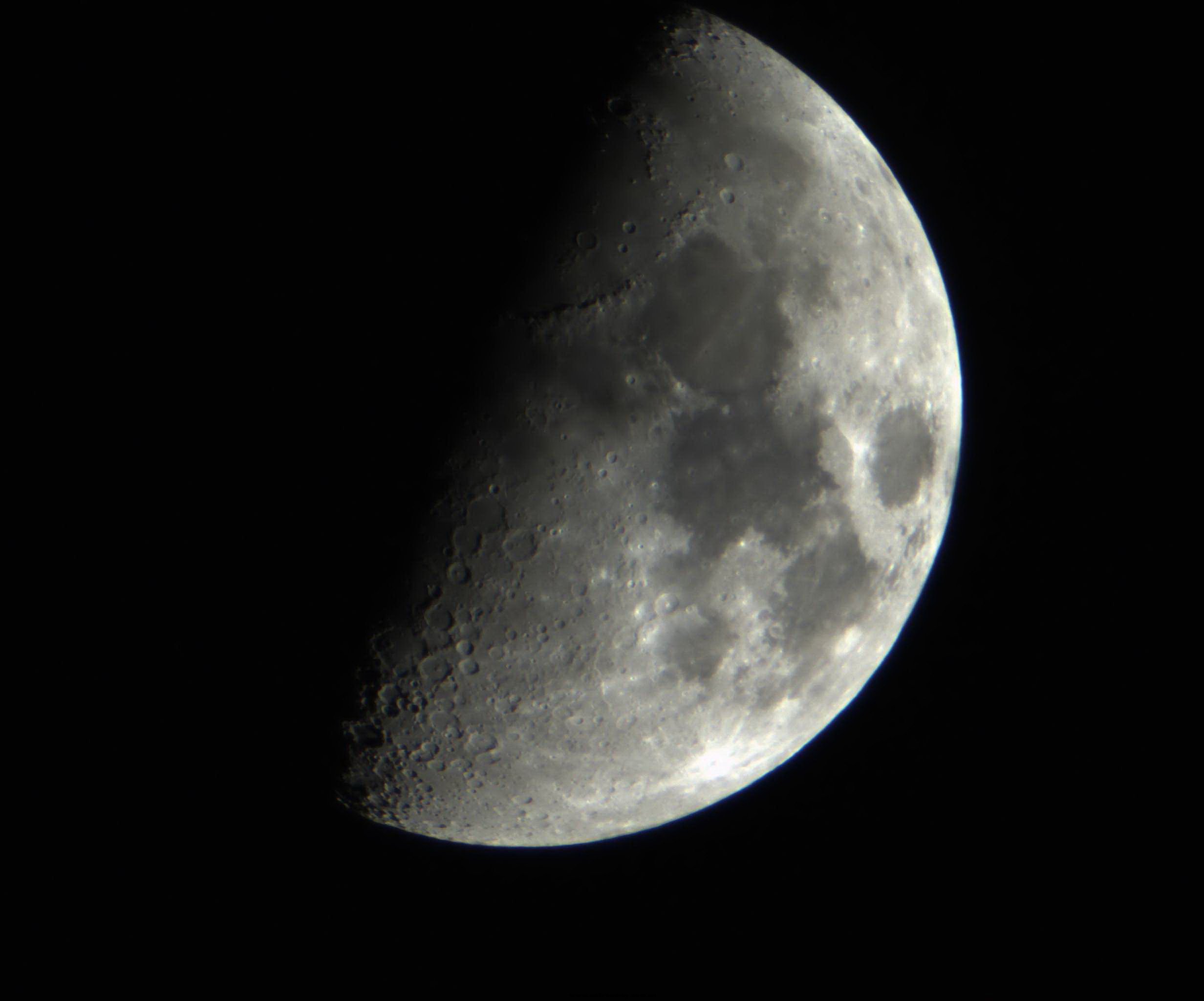 192.168.0.168_2013-03-20_19-14-17-117_st13792_gn1486_6488_5930_0_0_0.jpg