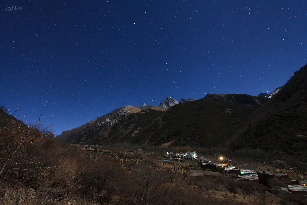 Moonlight Shuangqiao Valley.jpg