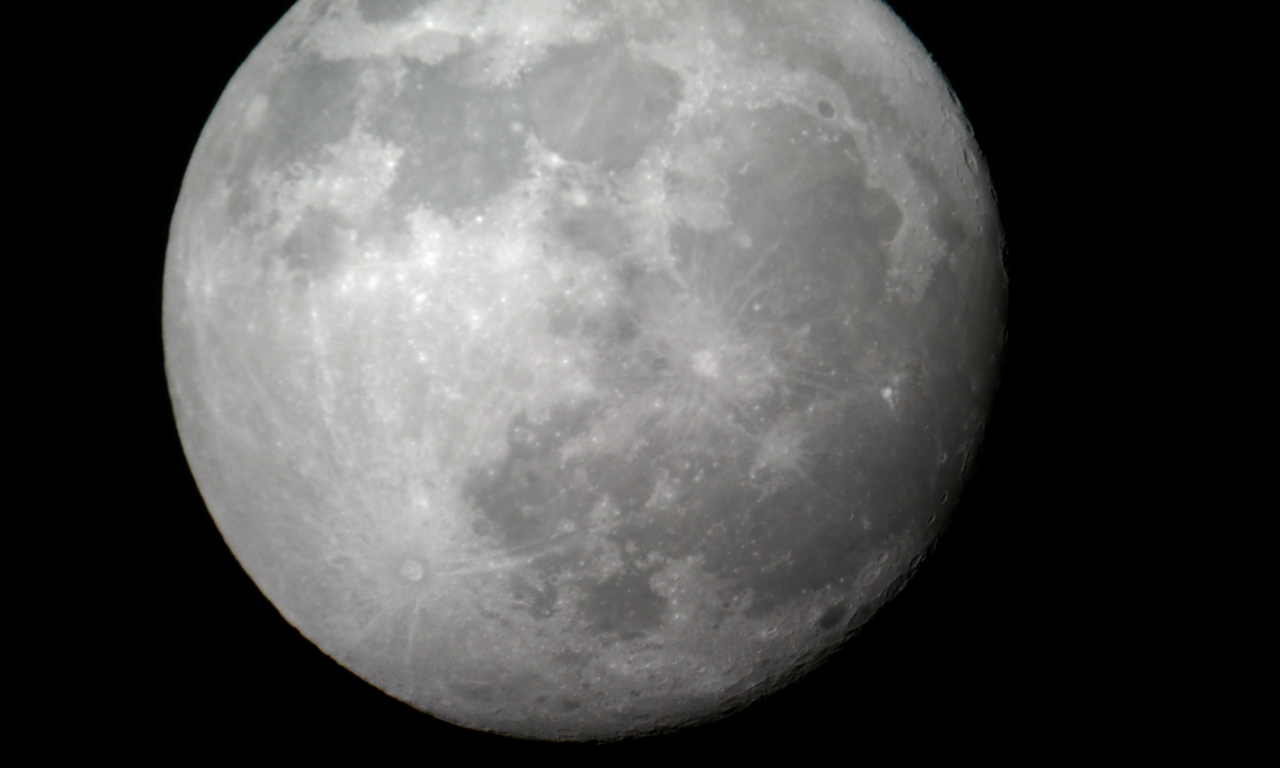 月球1.jpg