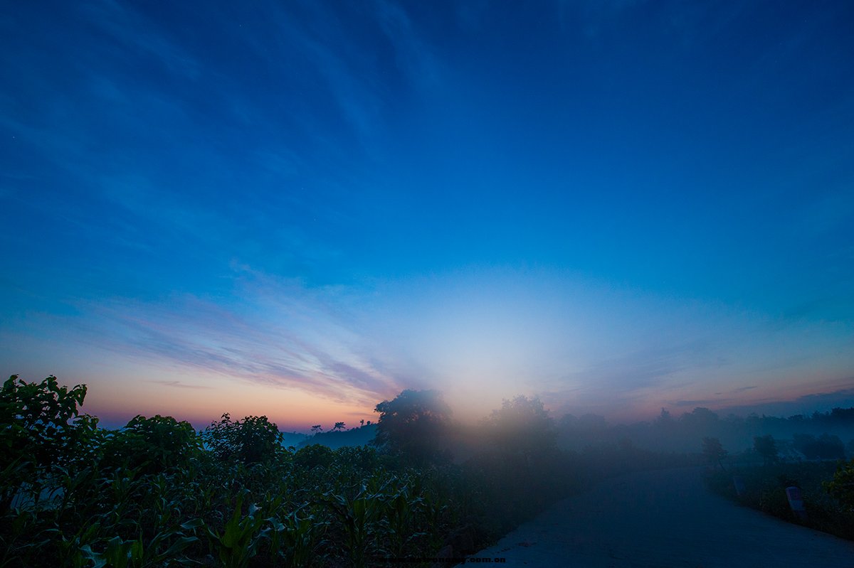 DSC_5604s.jpg