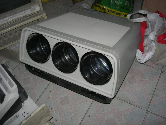 600元