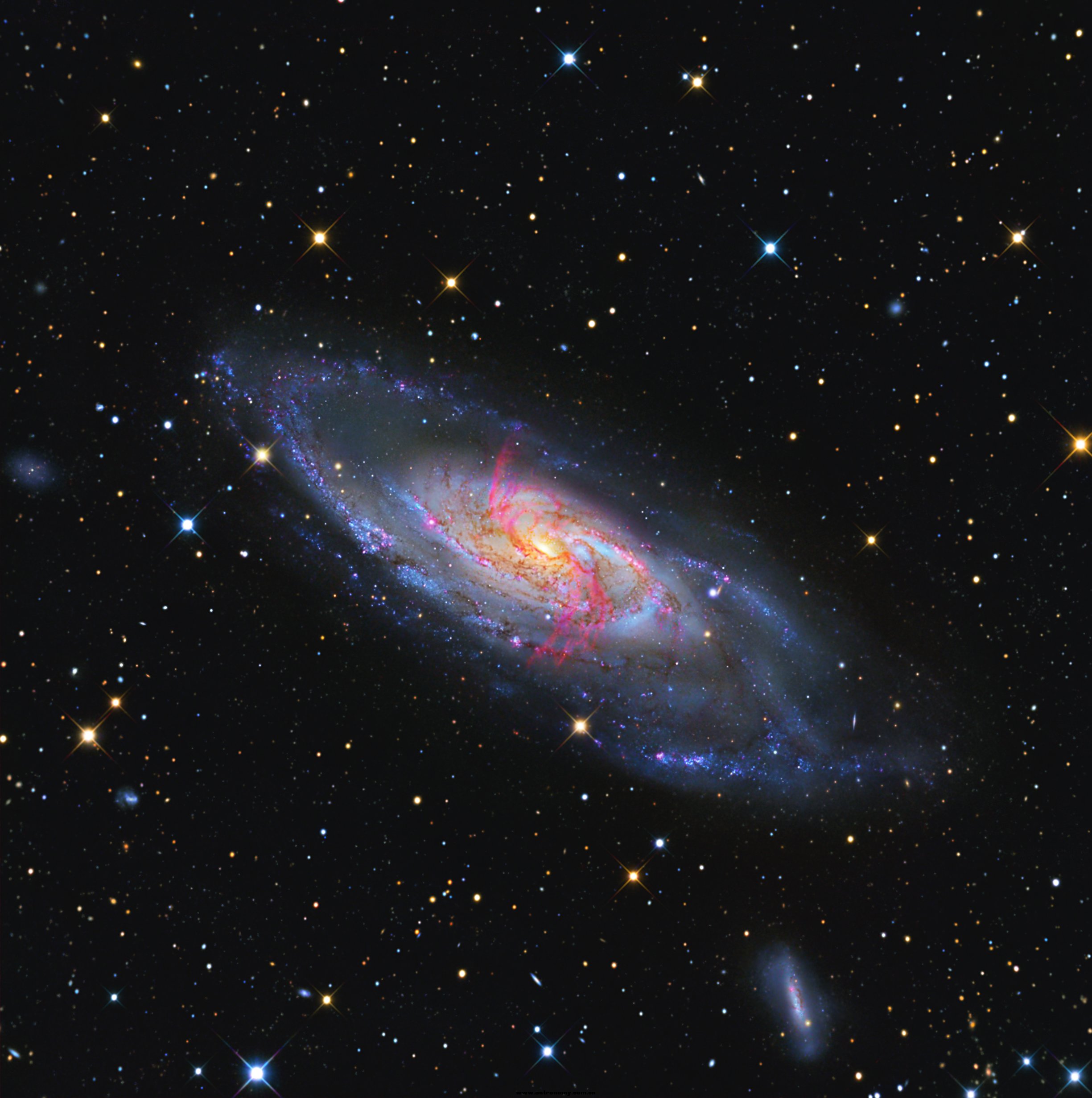 M106高清.jpg