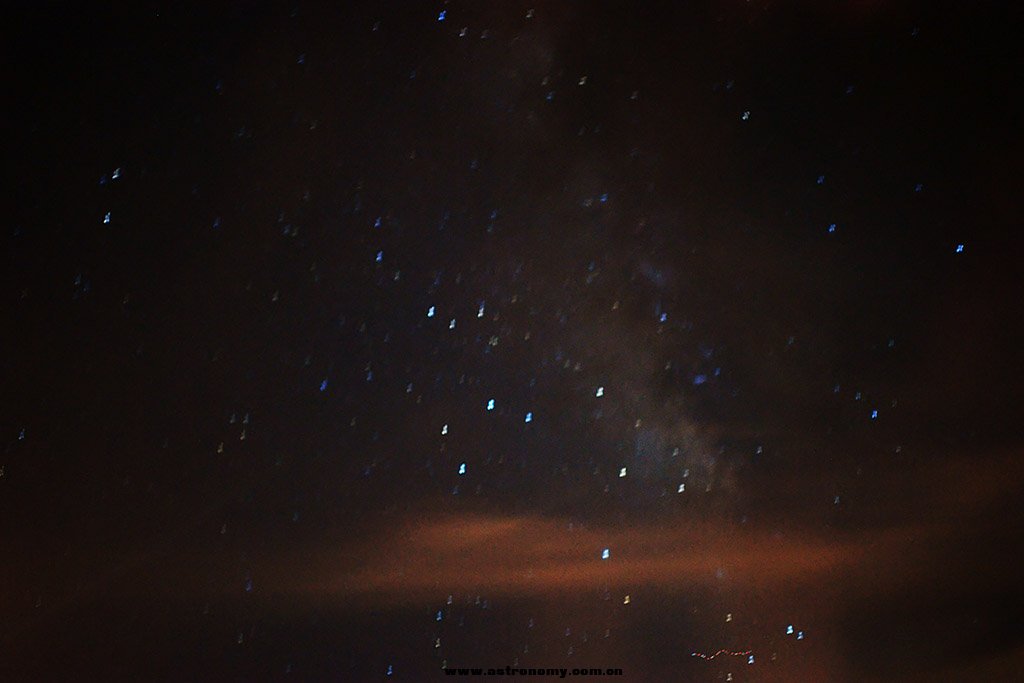 飞机上的星星.jpg