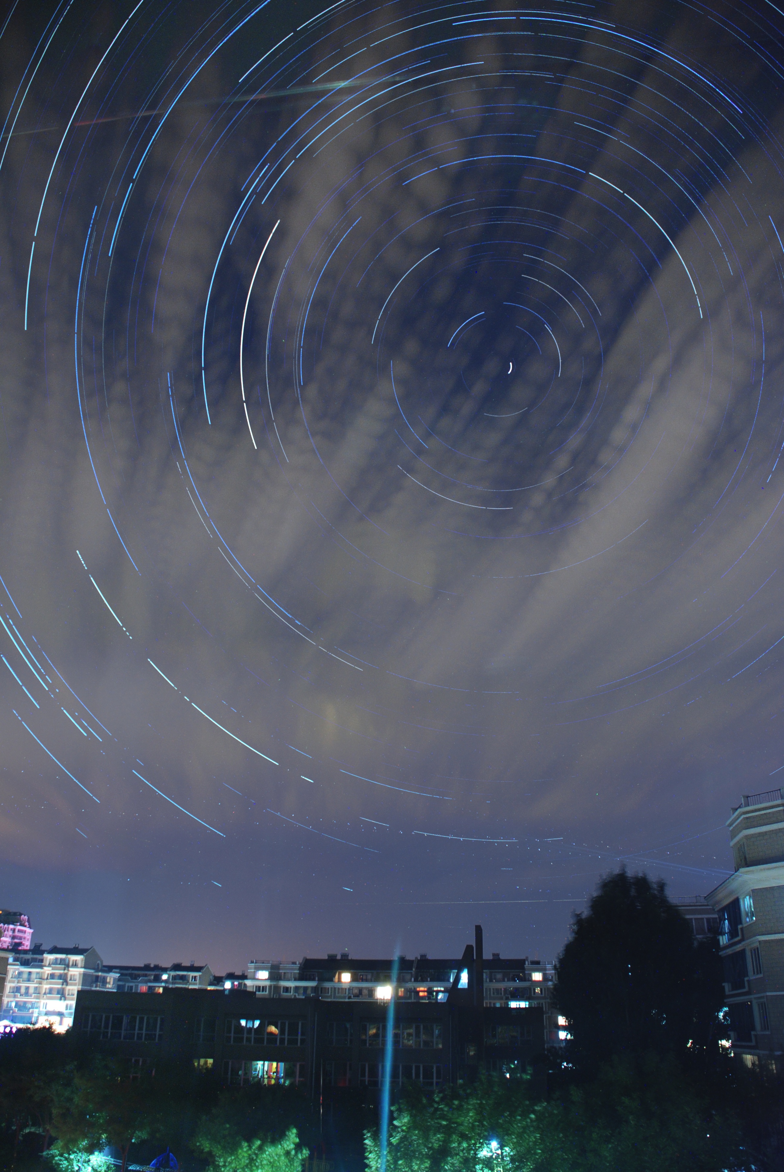 2013-7-4星轨.jpg