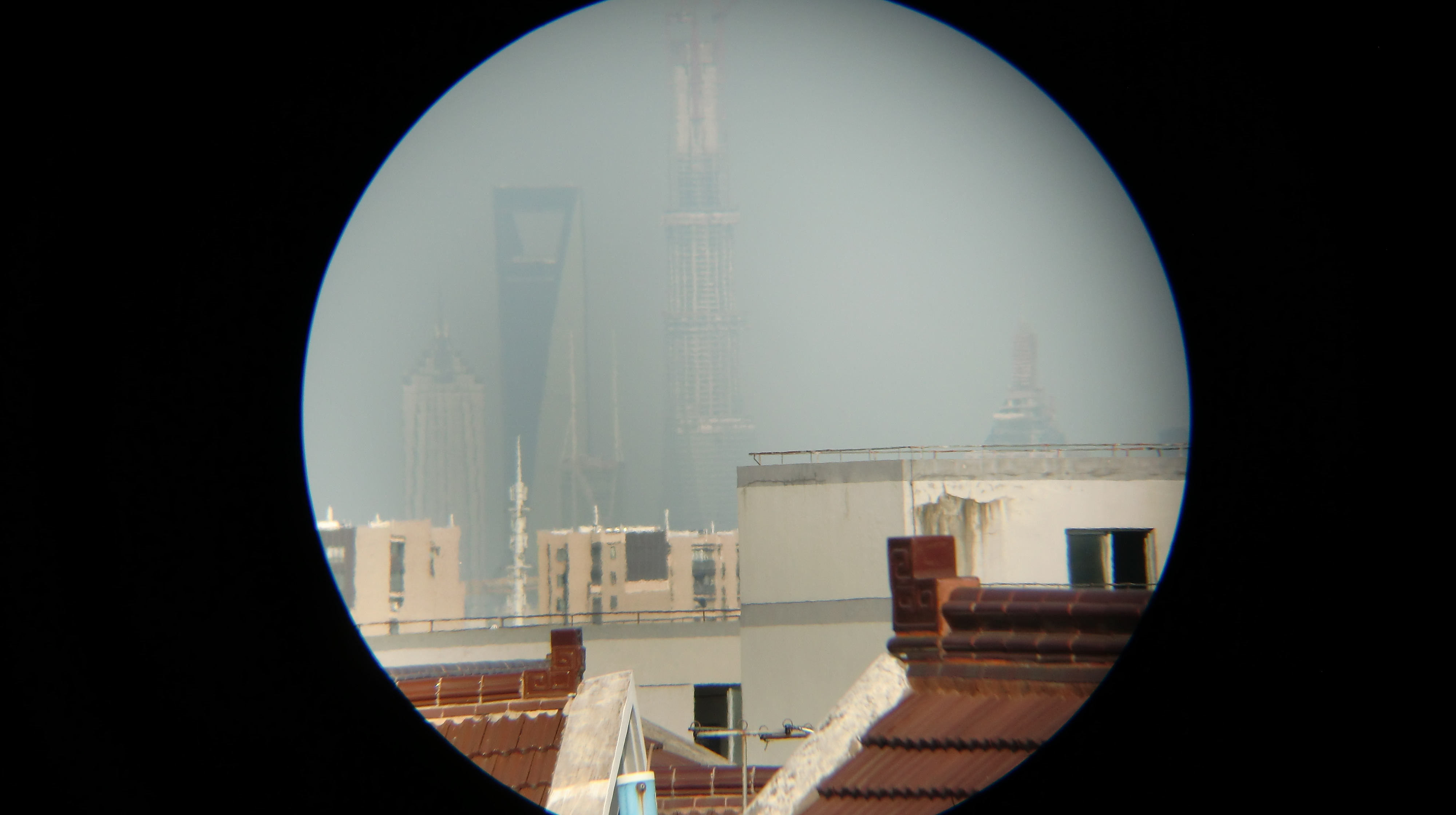 24倍下的 22KM外建筑