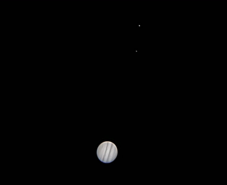 木卫星两颗