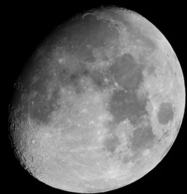 moon.jpg
