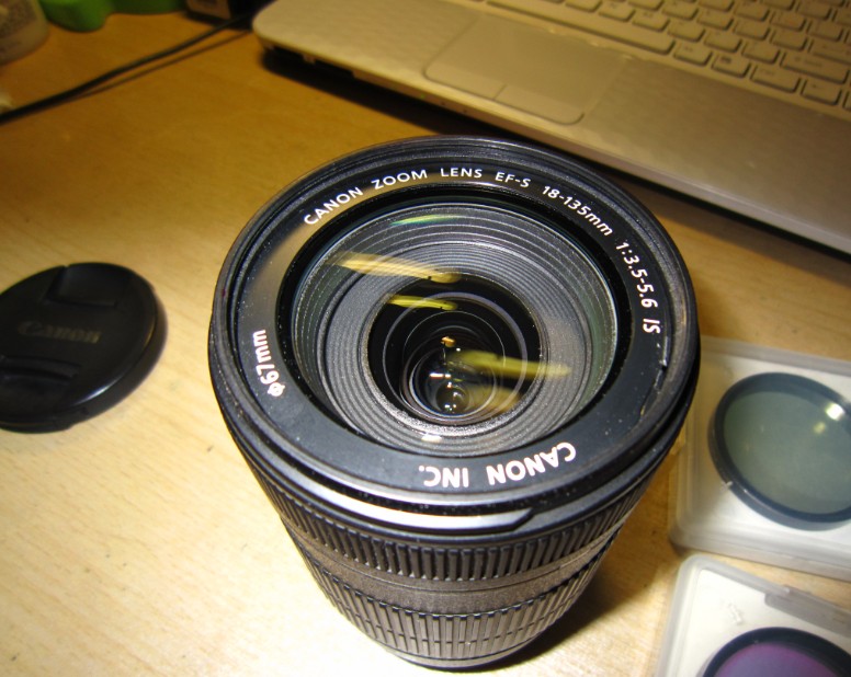 EF-S 18-135mm f3.5-5.6 IS (10).jpg