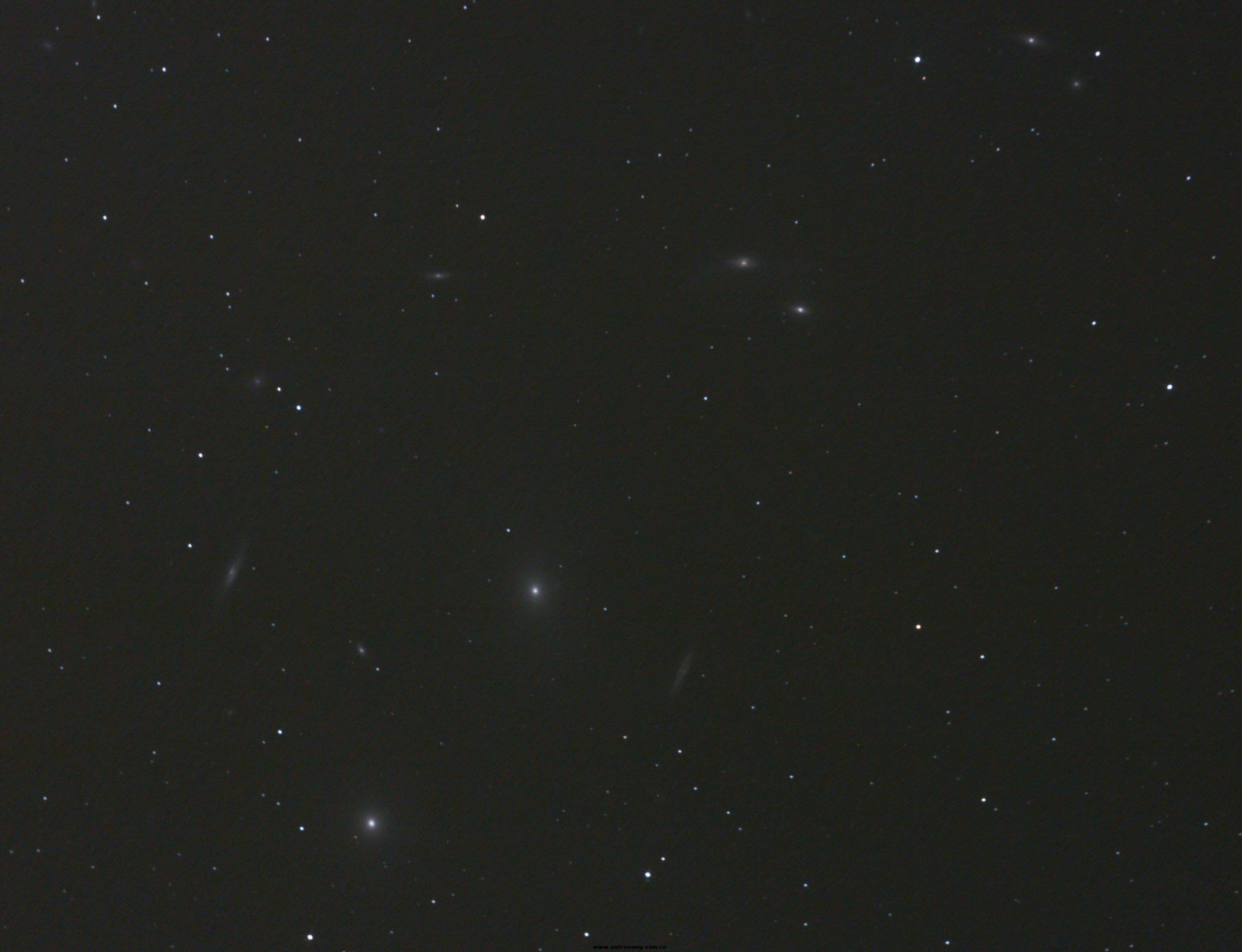 失败的马卡良星系链