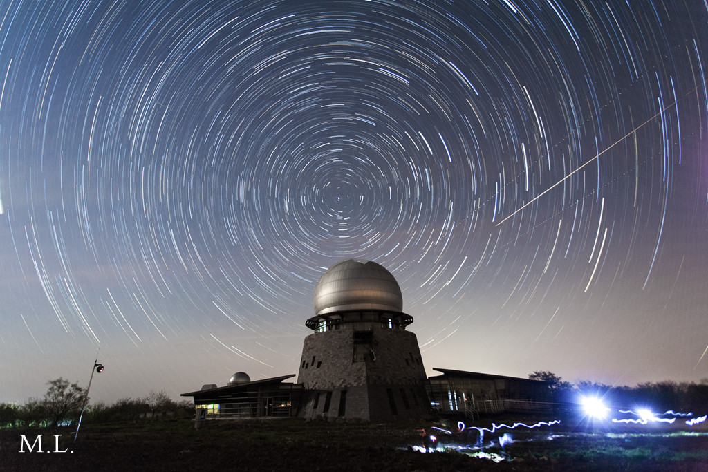 Startrails2_副本.jpg