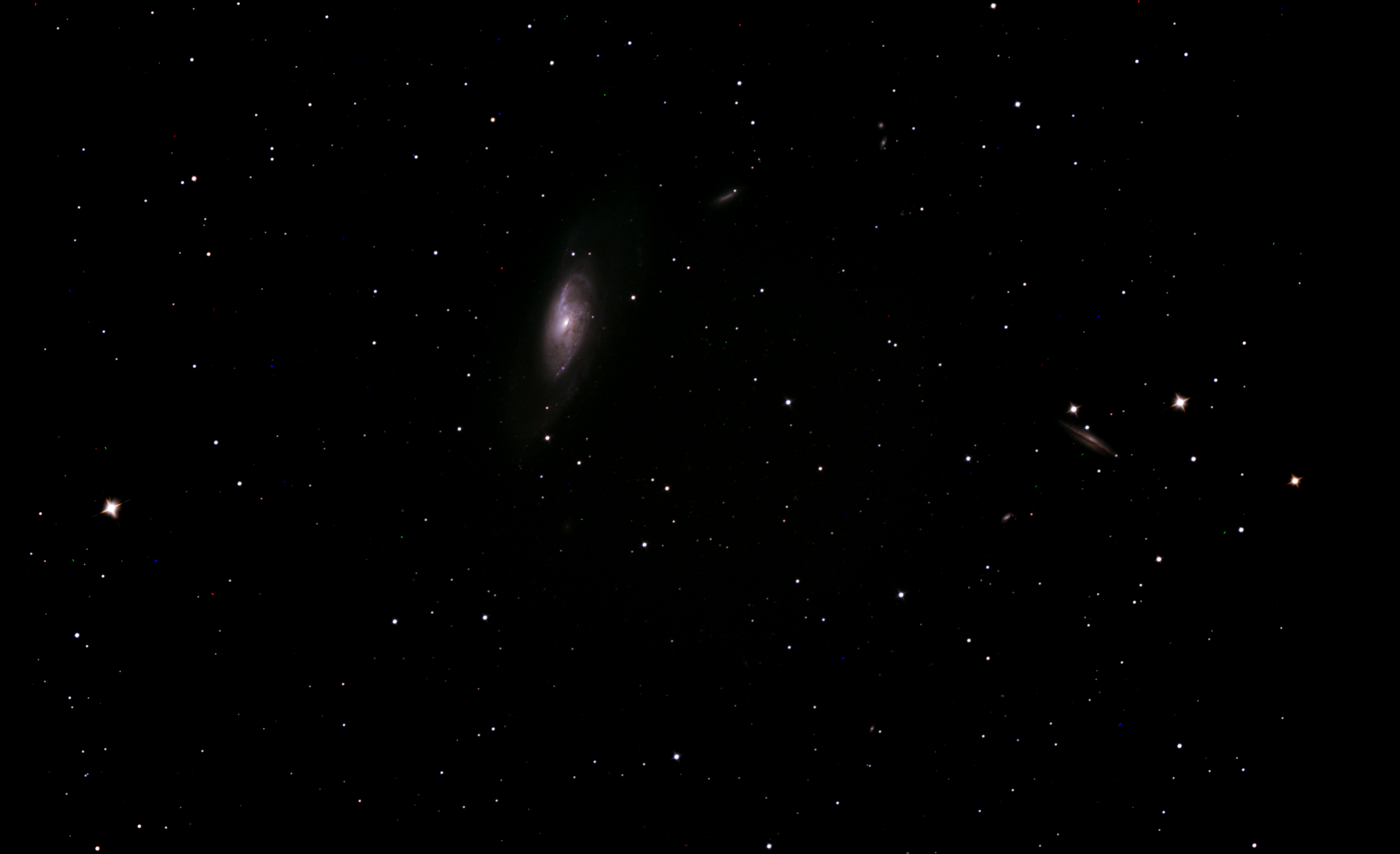 m106106.jpg
