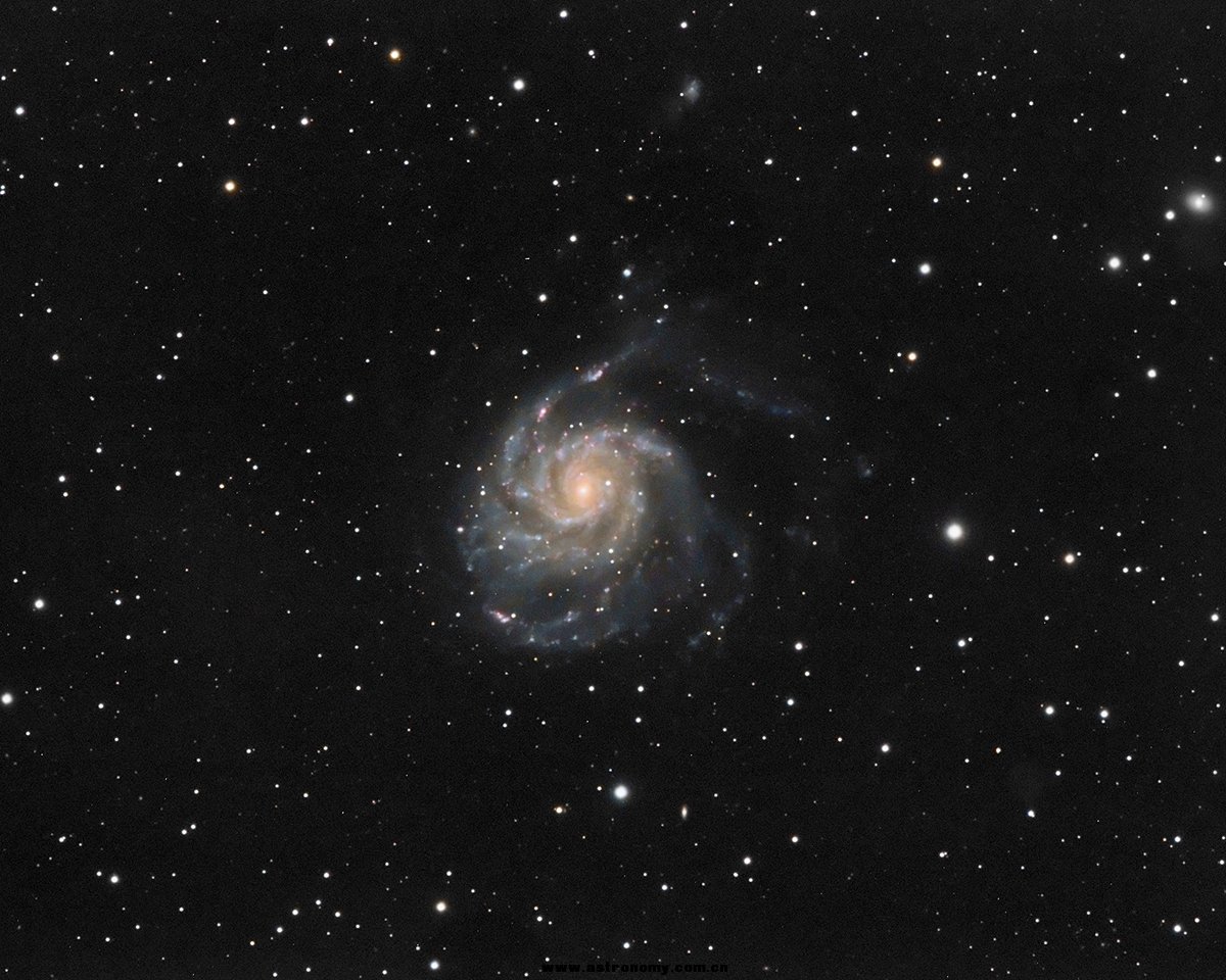 M101 LRGB.jpg