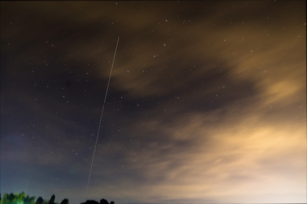 iss1.jpg