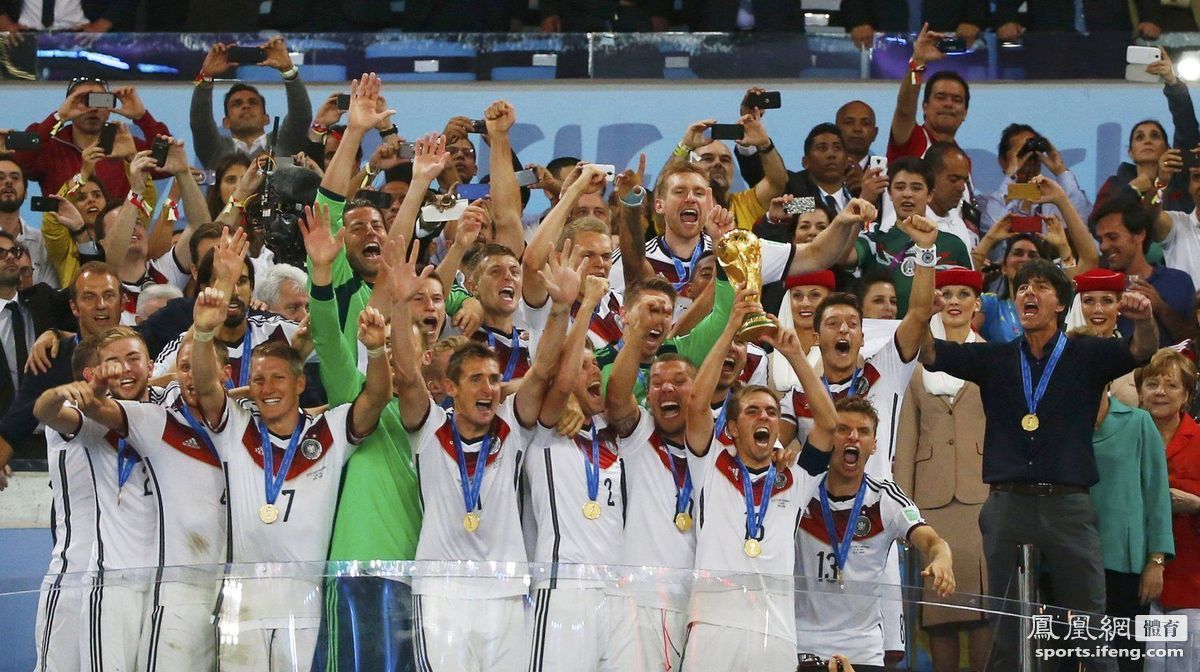 2014巴西世界杯冠:德国队!glory for germany !