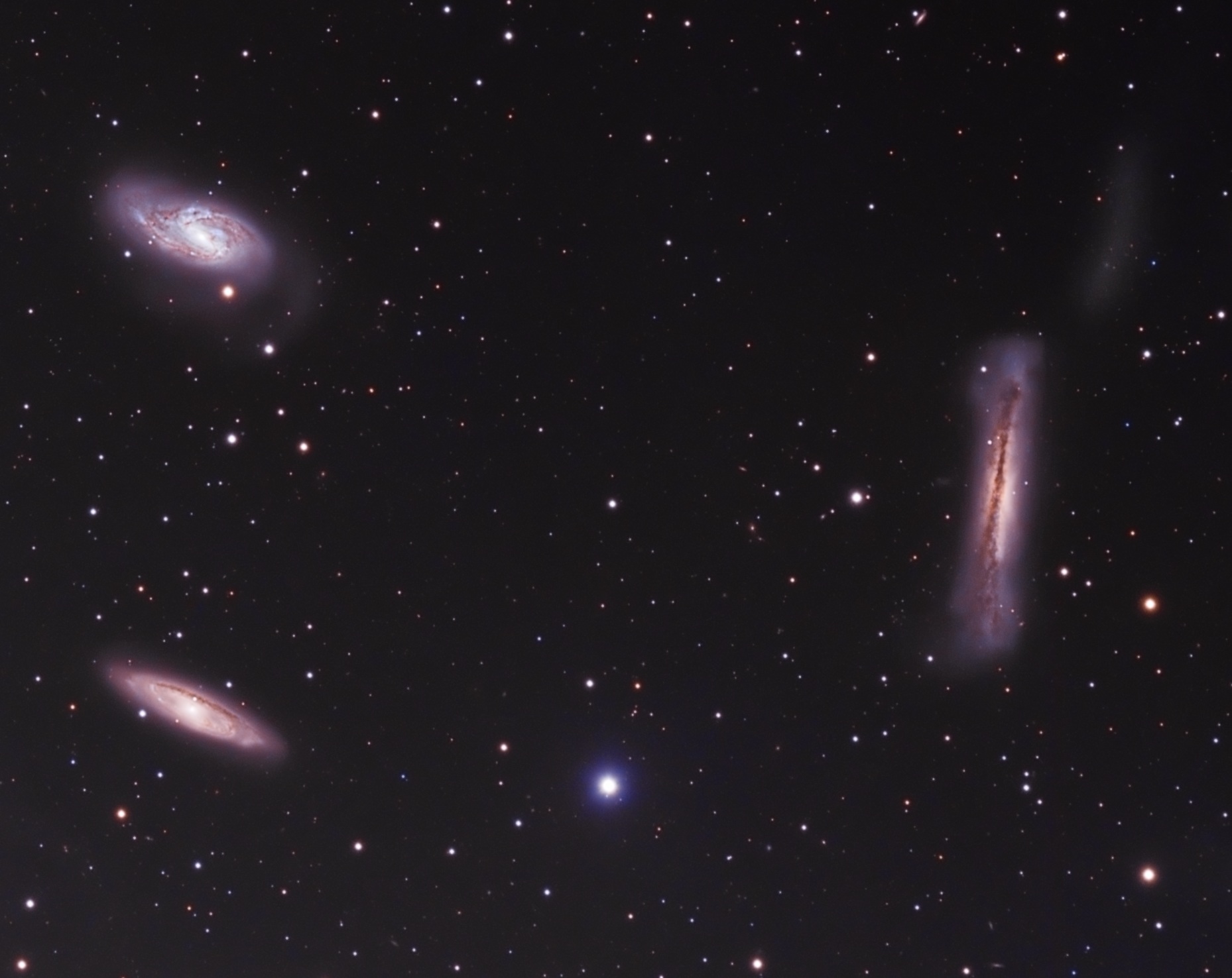 triplet LLRGB-corp-ps.jpg
