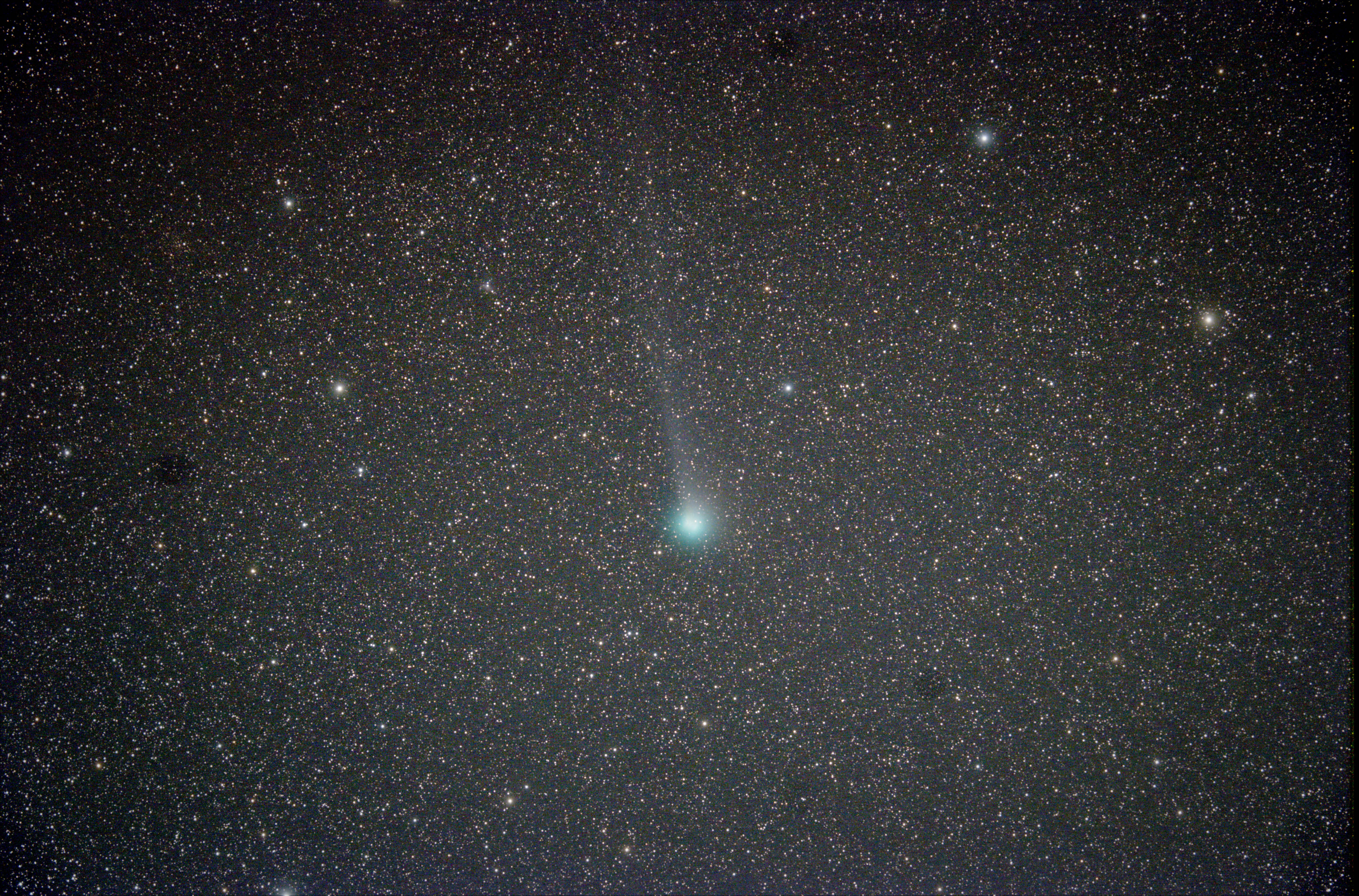 彗星叠合-增强1.jpg
