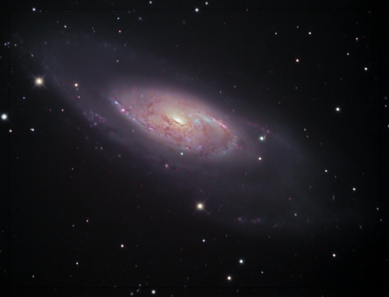 m106 88xdss LLrgb-pix-ps.jpg