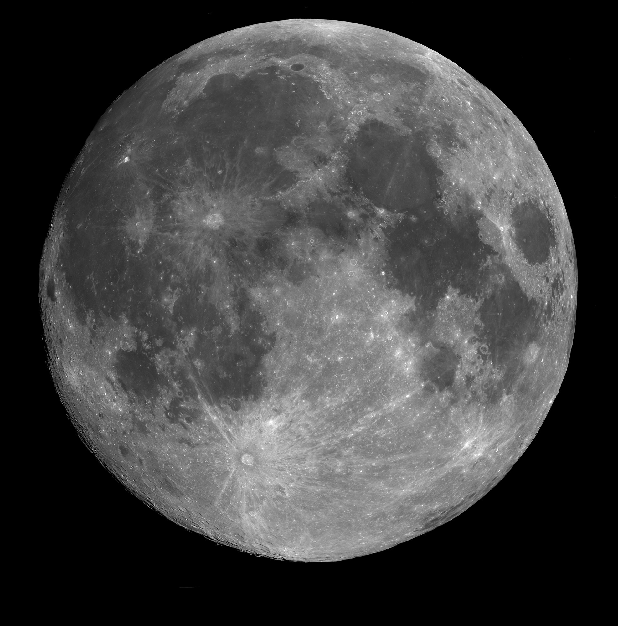 moon4-s-2000.jpg